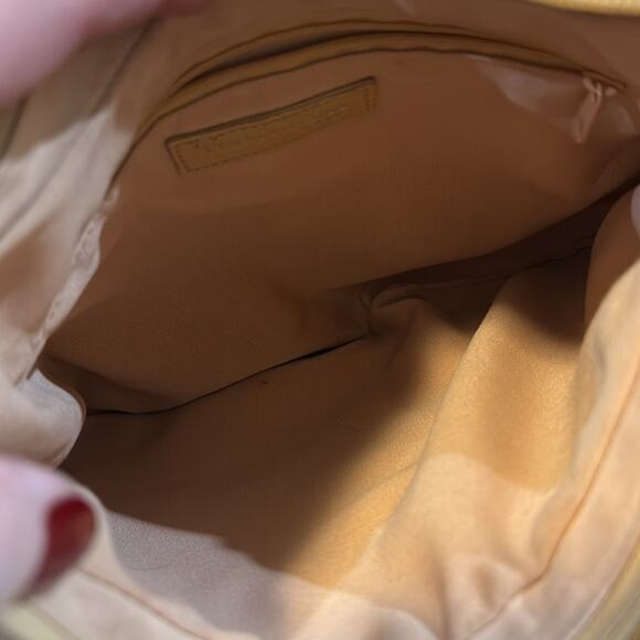 Kenneth Cole Cream Leather Shoulder Bag with Crochet Strap size 12x10 - Picture 6 of 8